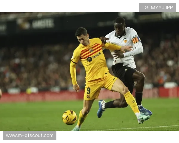 西甲联盟审核俱乐部财务,瓦伦西亚出售球员平衡预算 西甲联盟审核俱乐部财务,瓦伦西亚出售球员平衡预算