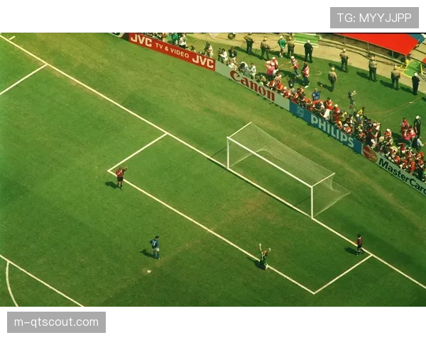 洛杉矶SoFi体育场将为世界杯决赛铺设天然草皮，工程五月启动